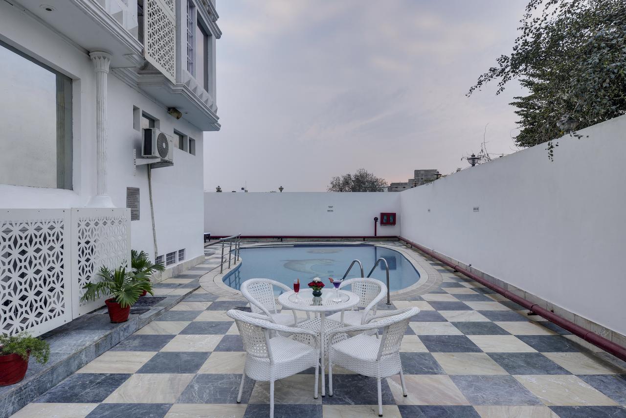 Sterling Agra Hotel Agra  Exterior photo